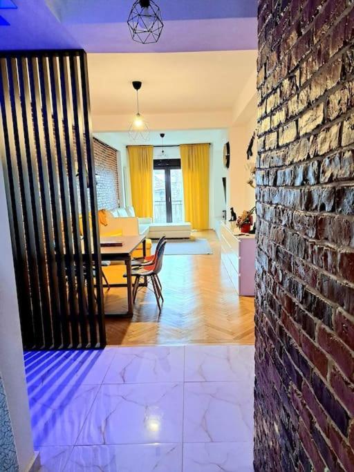 Classy Apartment With Parking In The City Center Bucarest Exterior foto