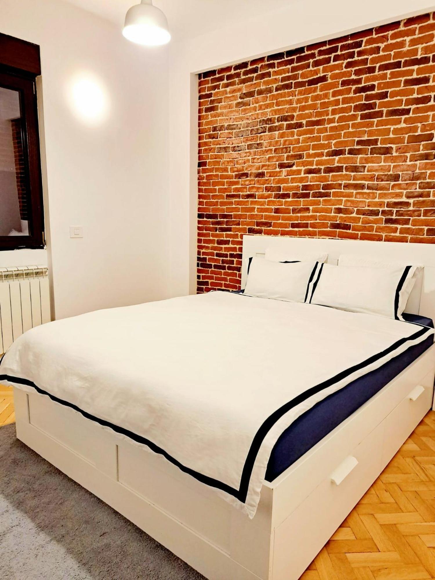 Classy Apartment With Parking In The City Center Bucarest Exterior foto