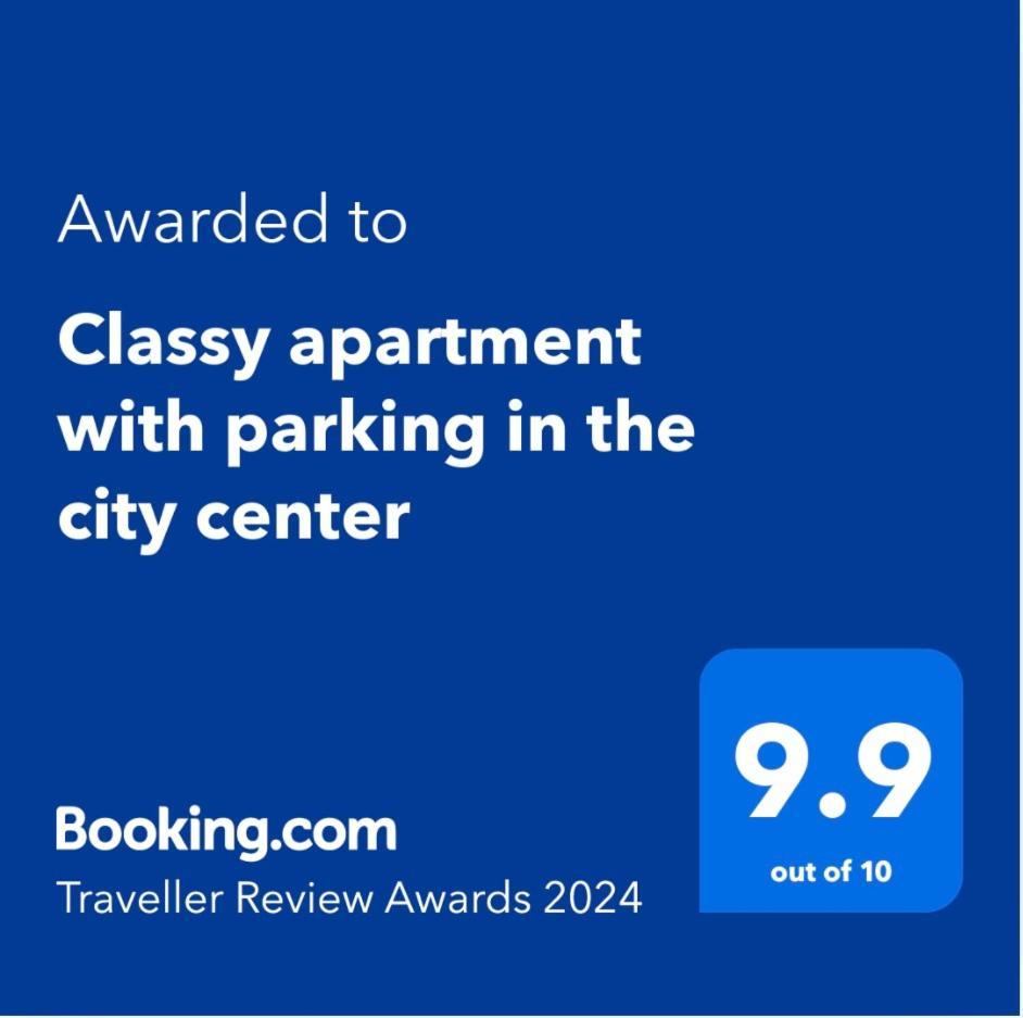 Classy Apartment With Parking In The City Center Bucarest Exterior foto